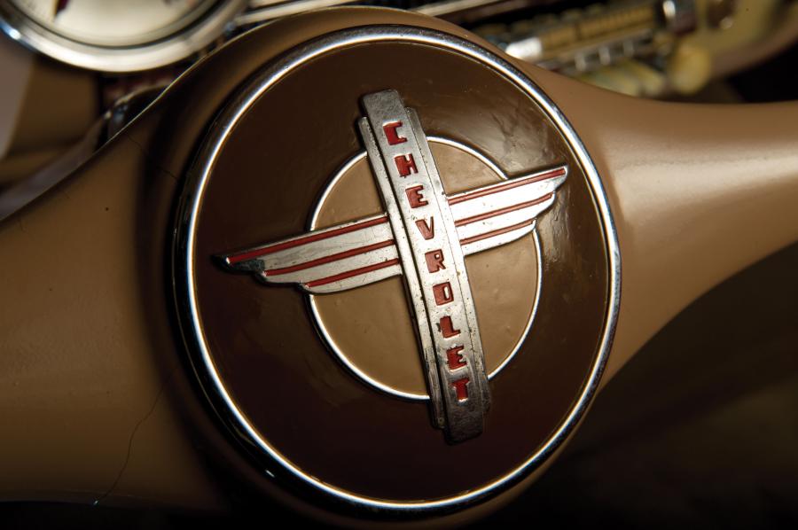  Chevrolet Special Deluxe Convertible 1941 года  (фото 4 из 6)